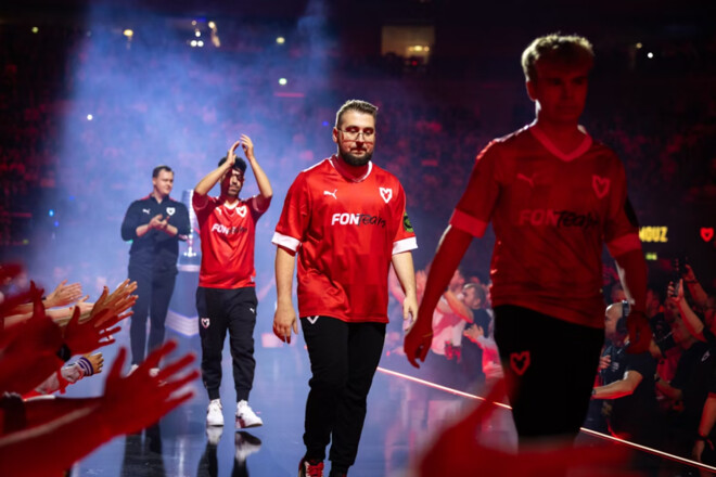 Сегодня стартуют четвертьфиналы в Лондоне: FaZe vs G2 и MOUZ vs M80