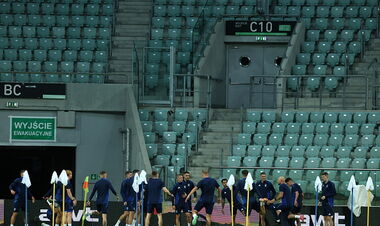 ВИДЕО. Скоро матч с Францией: сборная Украины прибыла на Тарчиньский Арена