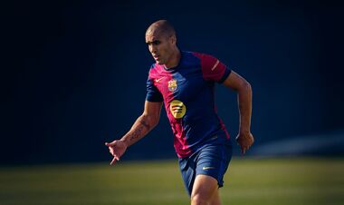 ОФІЦІЙНО. Барселона розірвала контракт з переможцем Ліги чемпіонів