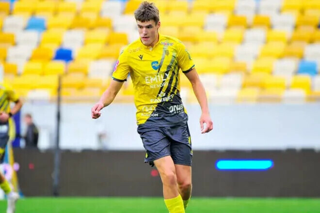 ОФИЦИАЛЬНО. ЛНЗ переманил очередного футболиста Руха