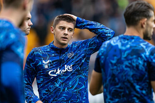 Эвертон продлит контракты с четырьмя игроками. Среди них – Миколенко