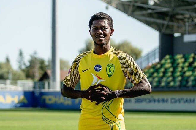 ОФИЦИАЛЬНО. Перволиговый клуб впервые подписал игрока из Африки