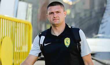 Поповнення в родині. Воротар київського клубу повідомив про народження сина