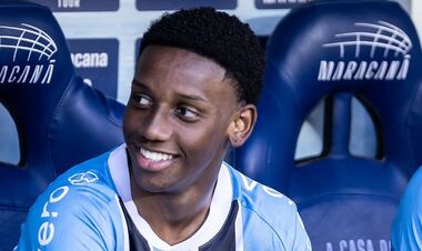 У Шахтера сорвался трансфер вундеркинда. СМИ назвали причину провала сделки