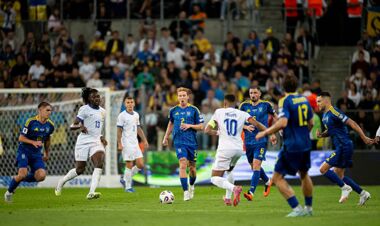 Франция одержала седьмую победу в очных противостояниях против Украины