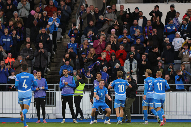 Соперники Украины. Матч Исландии и Азербайджана завершился разгромом