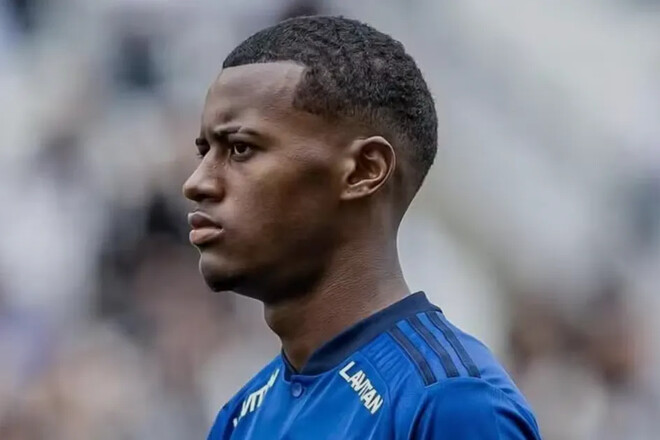 Металлист 1925 сделал предложение по трансферу бразильского защитника