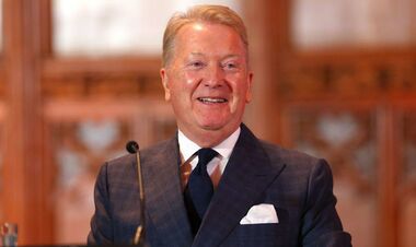 УОРРЕН: «Я разочарован, как он так поступил перед боем Усик – Дюбуа?»