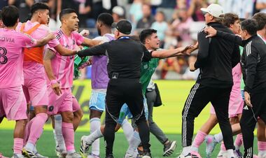 Ему не привыкать: Луис Суарес дисквалифицирован на 6 матчей. Что случилось?