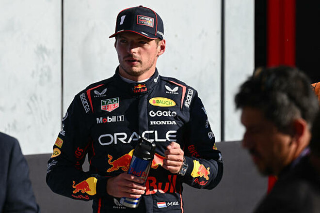 ВИДЕО. Ферстаппен взял поул и установил рекорд Ред Булла