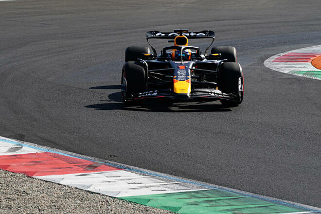 ВИДЕО. Ферстаппен проехал самый быстрый круг в истории Формулы-1