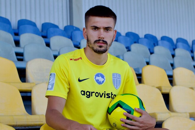 ФОТО. Какой номер в Александрии получил Кремчанин после трансфера из Динамо