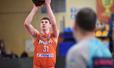 Черкасские Мавпы продлили контракт с форвардом