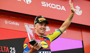 Вуэльта Испании 2025. 15-й этап велогонки выиграл Мадс Педерсен