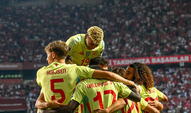 ВИДЕО. Сборная Испании в дебюте матча забила два гола команде Турции