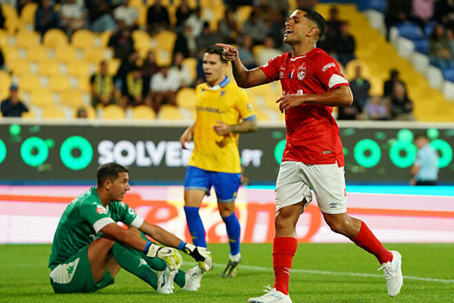 У Португалії зіграли пропущений матч. Чому зустріч раніше перенесли?