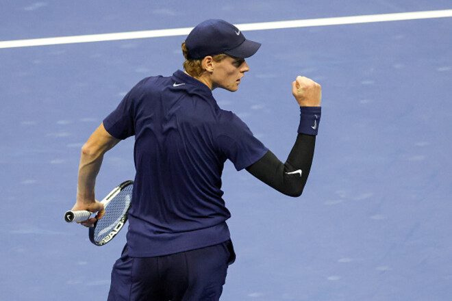 Синнер, выйдя в финал на пятом GS подряд, побил возрастной рекорд BIG-3