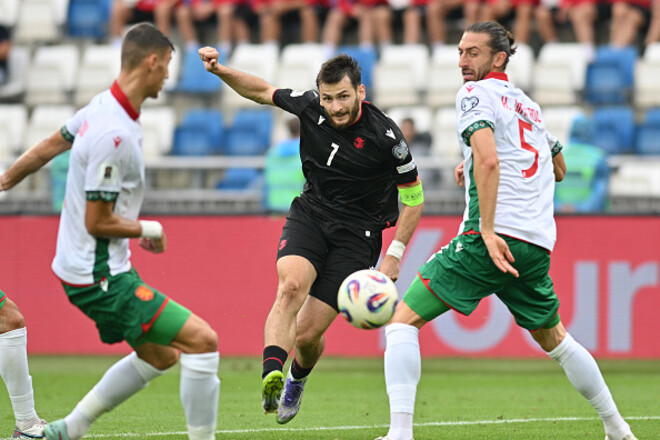 Грузия с голами Кварацхелии и Микаутадзе разбила Болгарию в матче отбора ЧМ