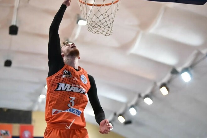 Черкасские Мавпы продлили контракт с воспитанником клуба