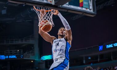 ВИДЕО. Как Адетокумбо помог сборной Греции выйти в четвертьфинал