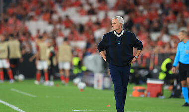 Президент Фенербахче впервые объяснил причины увольнения Моуриньо