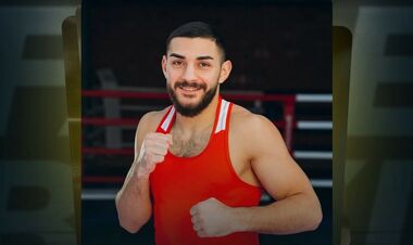 Розгромна перемога. Українець Алієв пробився до 1/8 фіналу чемпіонату світу