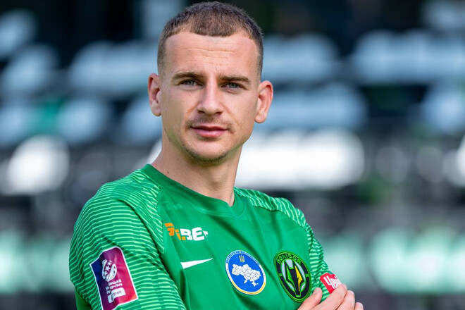 ФОТО. Полісся представило Брагару. Який номер взяв гравець?