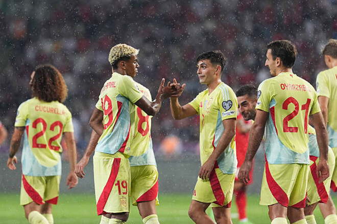 Іспанія продовжила вражаючу безпрограшну серію у матчі проти Туреччини