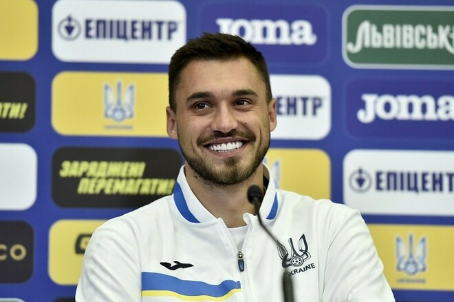 Бущан вперше звернувся до фанатів після сенсаційного переходу в Полісся