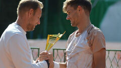 Украинец накануне матчей за сборную завоевал 10-й трофей ITF в карьере