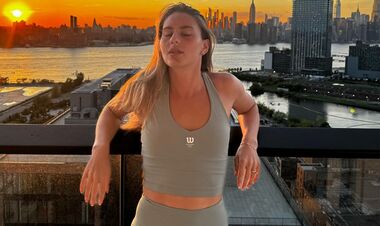 Photo. Charges before the national team: Kostyuk boasted the figure in the swimsuit