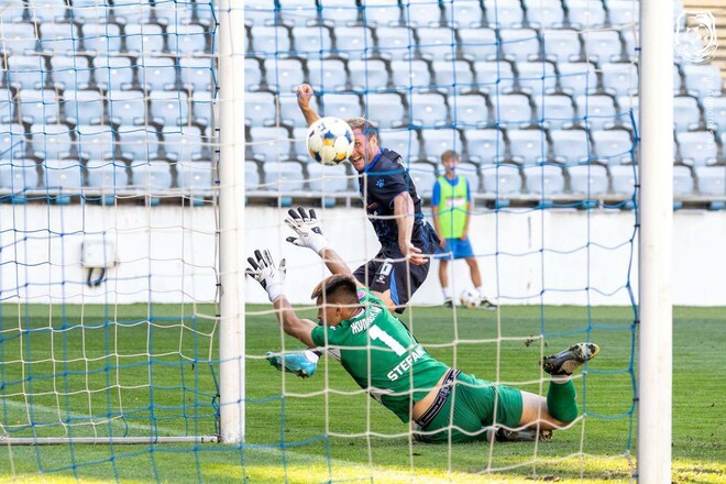 Перша ліга. Перемоги Чорноморця і Буковини, бісіклета у Петровому