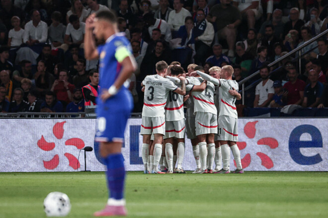 ВИДЕО. Исландия в Париже вышла вперед с Францией в матче квалификации ЧМ