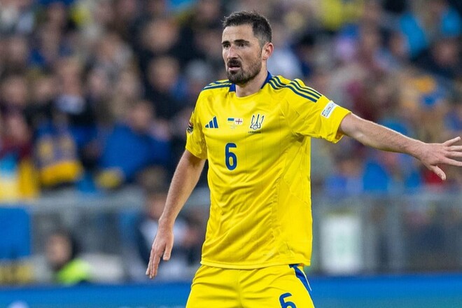 «Нужно было атаковать». Ребров прокомментировал игру Калюжного