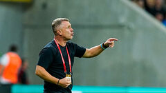 Expert: “Release the rib? What about the question, stop