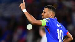 Mbappe was ahead of the legend of the arsenal by goals as part of the French national team