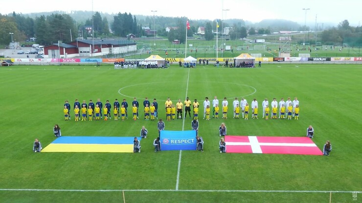Україна U18 розгромно програла Данії U18 вирішальний матч турніру в Швеції