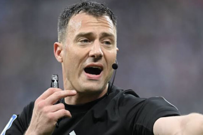 Арбітр-брокер. Що відомо про головного рефері фіналу Ліги Європи