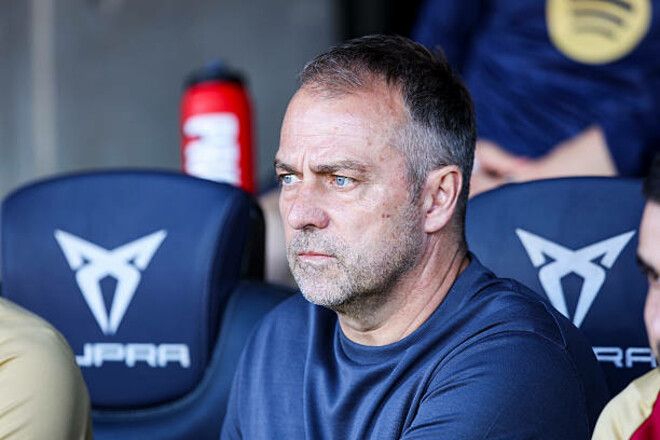 ВИДЕО. Флик приехал в офис Барселоны, чтобы подписать новый контракт