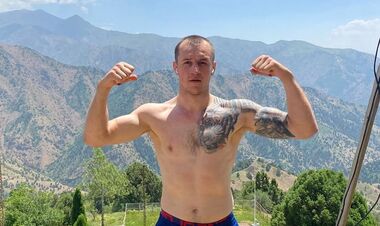 Украинец Жасан разгромил ирландца и вышел в 1/4 финала чемпионата мира