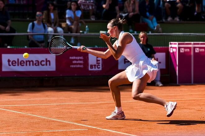 Anastasia Sobolev - Hanne Vandewinkel. Watch online. Live broadcast