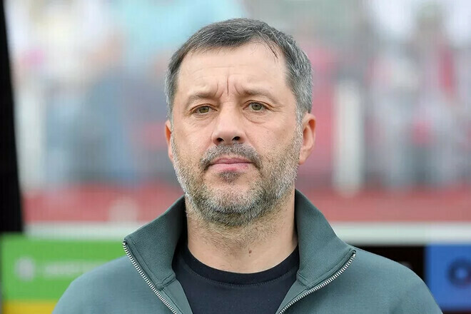 Бывший вратарь сборной Украины встал на защиту Реброва