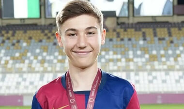 ВИДЕО. Украинский футболист сделал Барселону U-18 клубным чемпионом мира