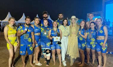 Украинцы взяли 8 медалей на этапе Мировой серии по пляжной борьбе