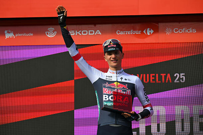 Вуэльта Испании 2025. 17-й этап велогонки выиграл Джулио Пеллиццари