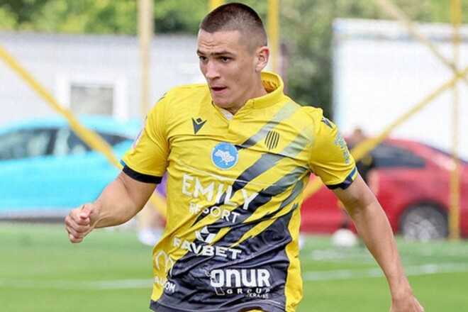 Стало відомо, чому Віталій Роман із Руху не підписав контракт із Лехією