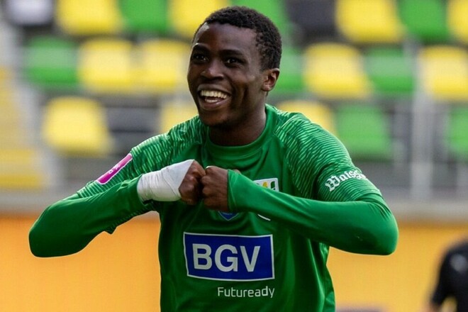 ОФІЦІЙНО. Клуб УПЛ відпустив скандальну зірку в європейську команду