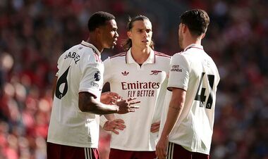 Арсенал – Ноттінгем Форест. Дивитися онлайн. LIVE трансляція