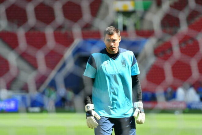 Експерт: «Зарплата Бущана залишилася на рівні. Таку в УПЛ не платять»