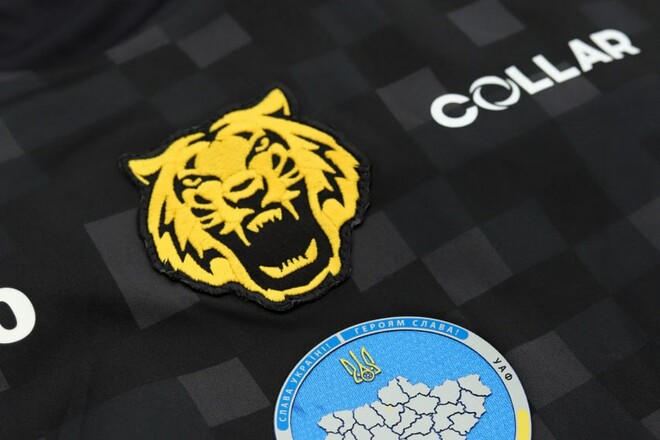 ФОТО. Незламні. Клуб Першої ліги презентував другий комплект форми